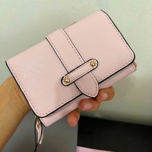 Ardene Pink & Black Beautiful Wallet-Has many card holding spots, coin holder